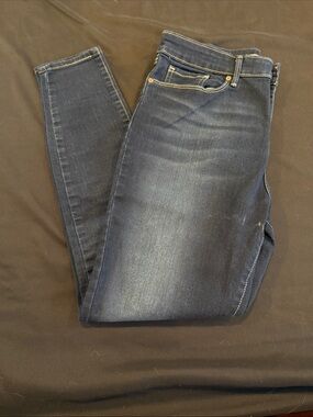 Signature by Levi Strauss Women's Skinny Jeans - Dark Blue Wash